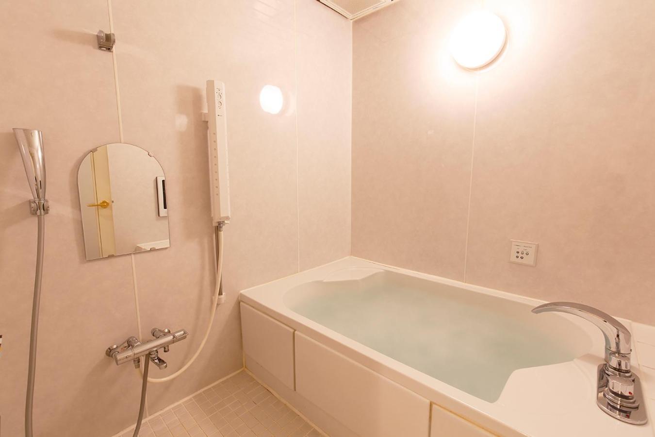 Hotel 555 Air Higashine Стая снимка